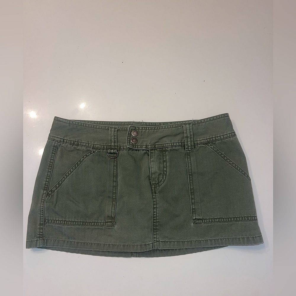 Vintage Aeropostale cargo mini skort